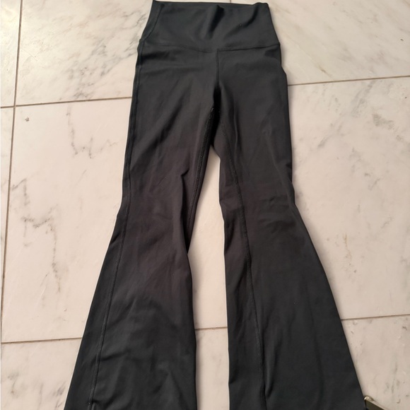 Gilly Hicks Pants - Gilly Hicks Charcoal Flare Leggings